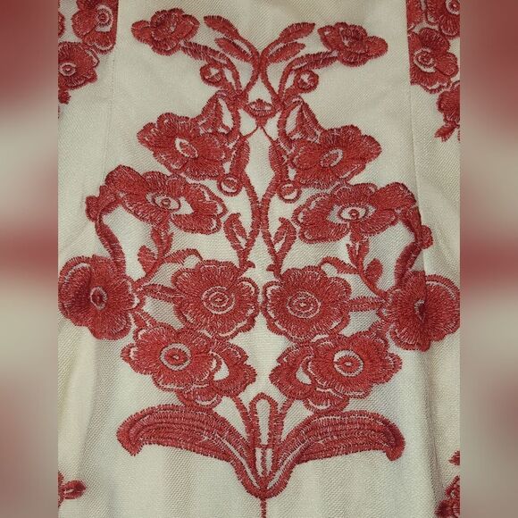Forever Unique Rosier Frill Lace Foral Embroidered Holiday Dress Red Nude Tan 12 - Picture 6 of 11